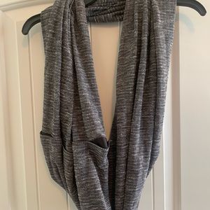 Lululemon vinyasa scarf